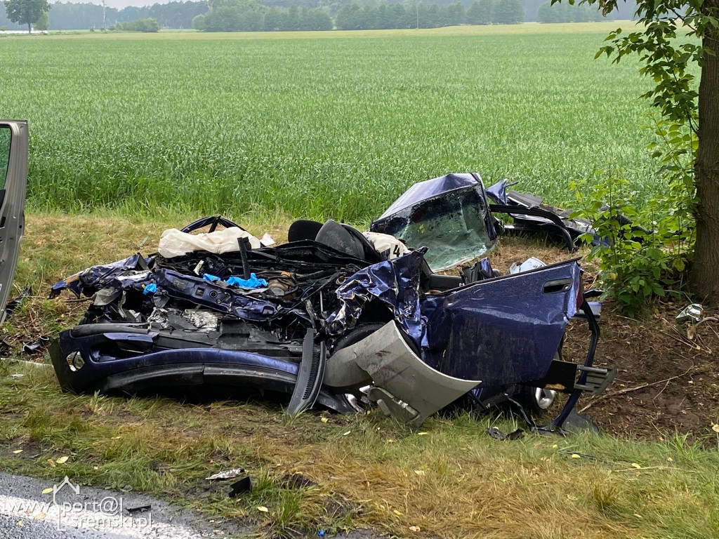 Wypadek na DW 434  Śrem - Kórnik