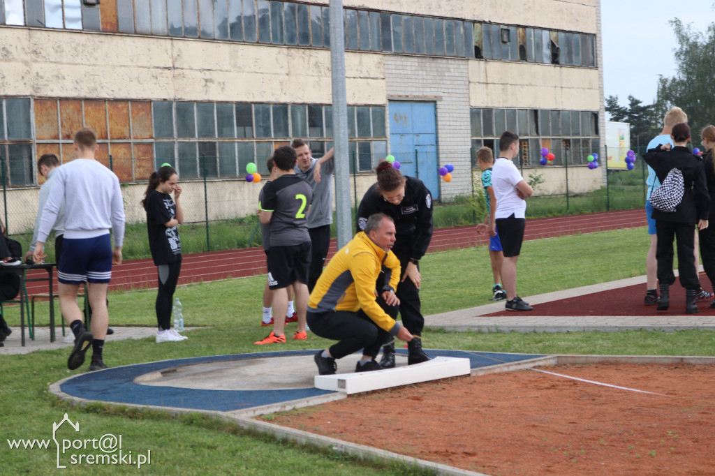 II Piknik Lekkoatletyczno-profilaktyczny w ZST w Śremie