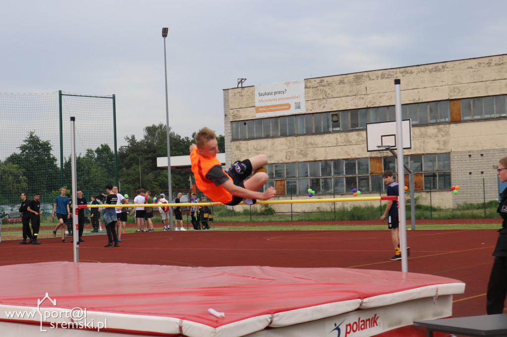 II Piknik Lekkoatletyczno-profilaktyczny w ZST w Śremie