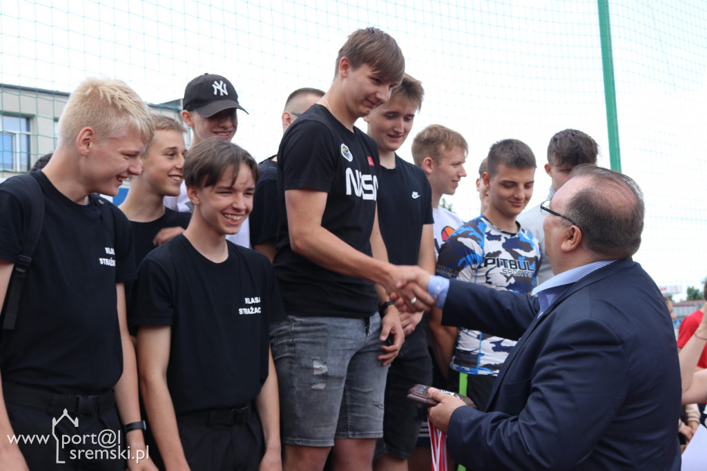 II Piknik Lekkoatletyczno-profilaktyczny w ZST w Śremie