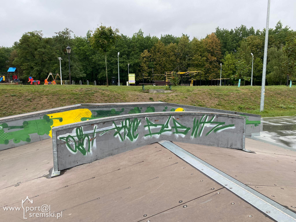 Śremski skatepark zniszczony