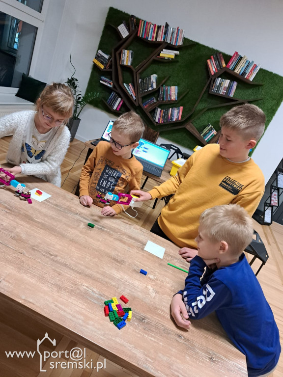 Pokolenie Z i młodzież wzięli się za klocki LEGO!