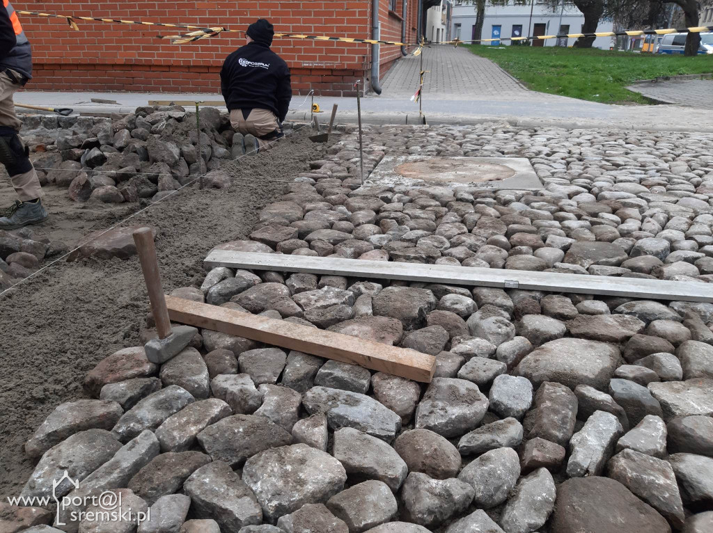 Remont ulic w prawobrzeżnej części Śremu
