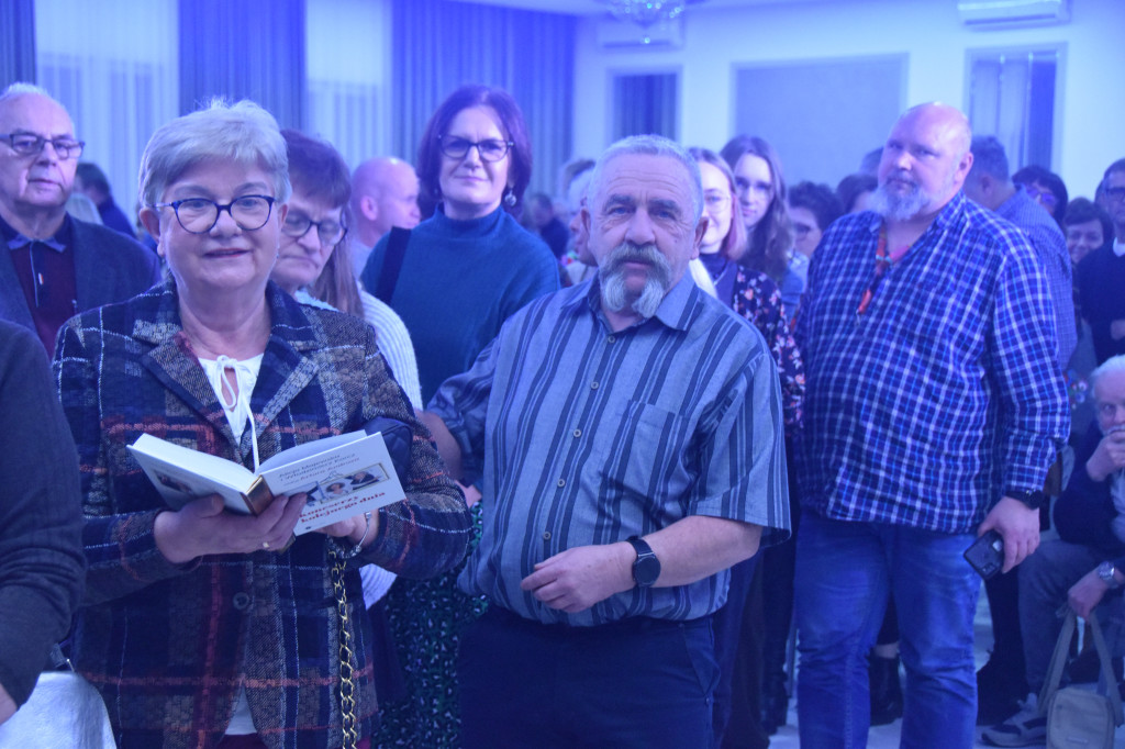 Czytanie może być męskie! -  Artur Andrus