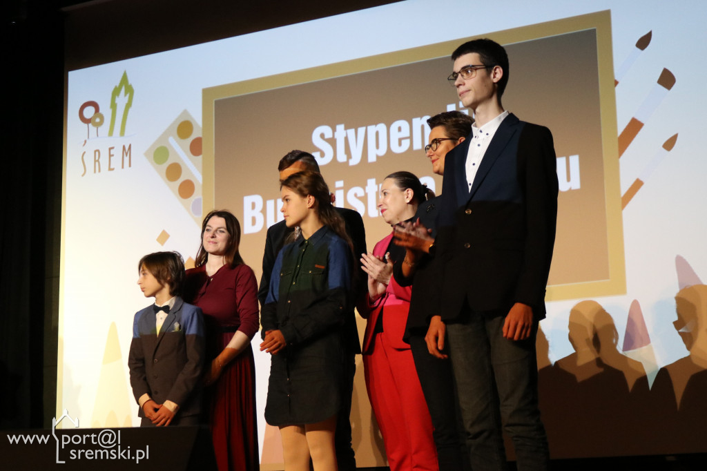 Stypendia burmistrza Śremu za r. sz. 2021/2022