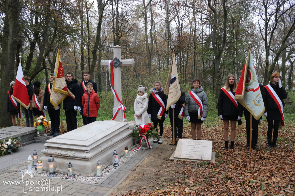 Odsłonięcie nagrobka Józefa Wybickiego w Brodnicy
