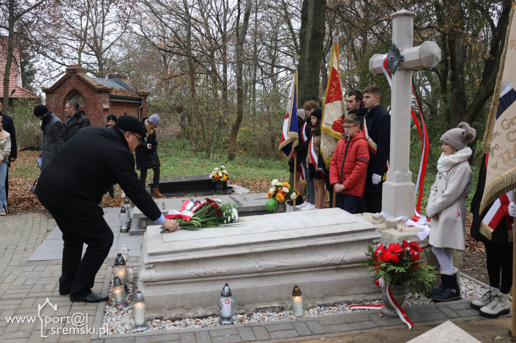 Odsłonięcie nagrobka Józefa Wybickiego w Brodnicy