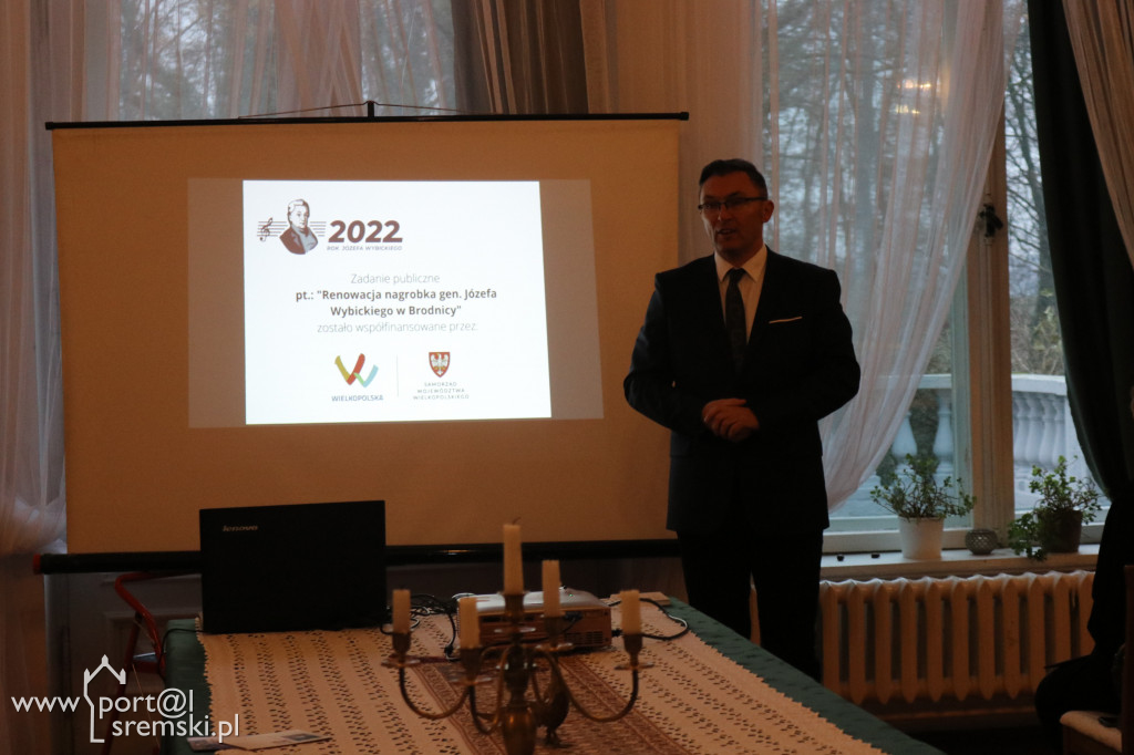 Odsłonięcie nagrobka Józefa Wybickiego w Brodnicy