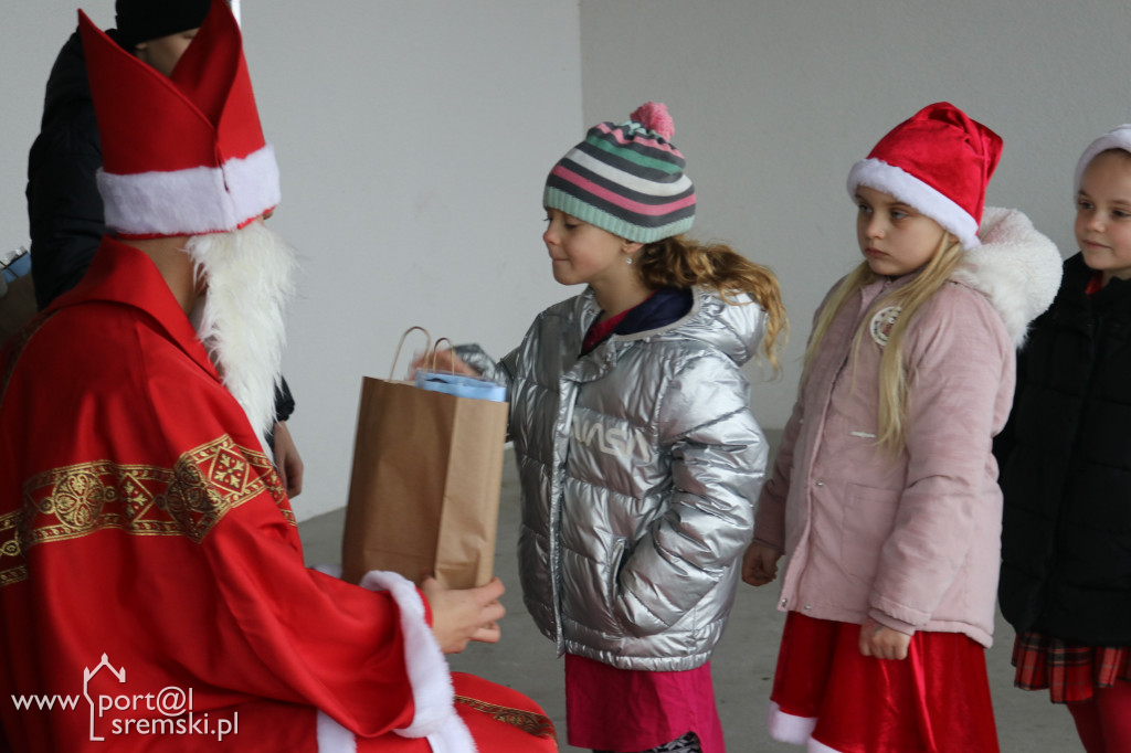 Mikołajki w Szkole Podstawowej w Nochowie