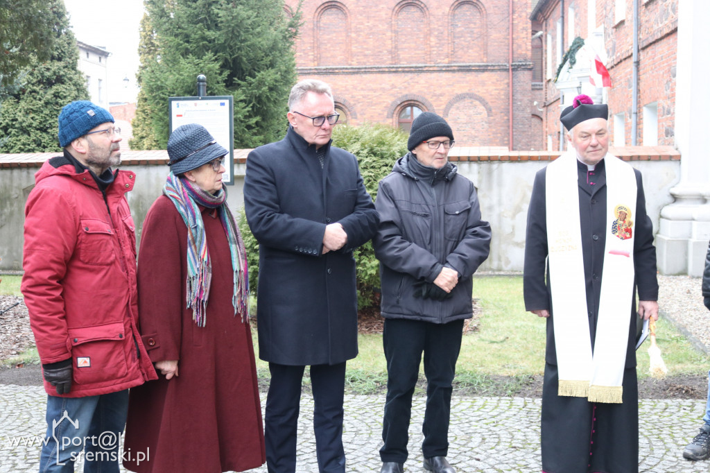 Odsłonięcie tablicy ks. Mieczysława Matuszka