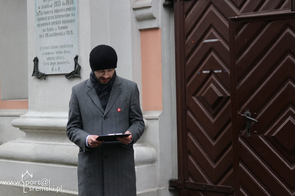 Odsłonięcie tablicy ks. Mieczysława Matuszka