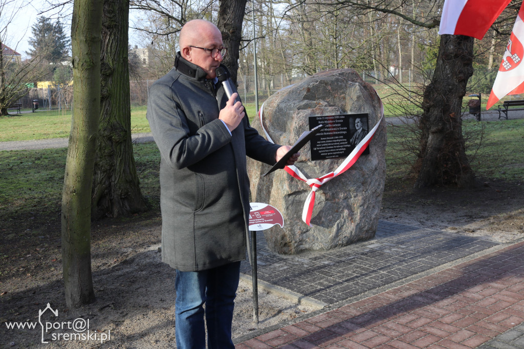 Odsłonięto tablicę poświęconą Romanowi Dmowskiemu