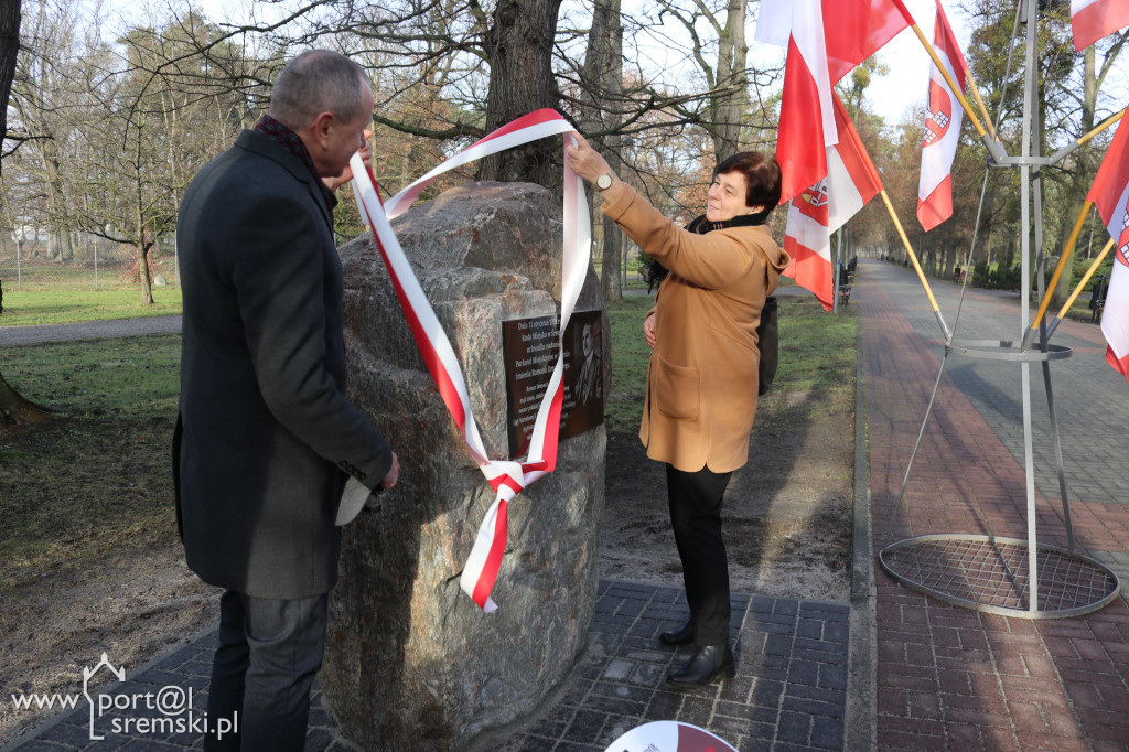 Odsłonięto tablicę poświęconą Romanowi Dmowskiemu