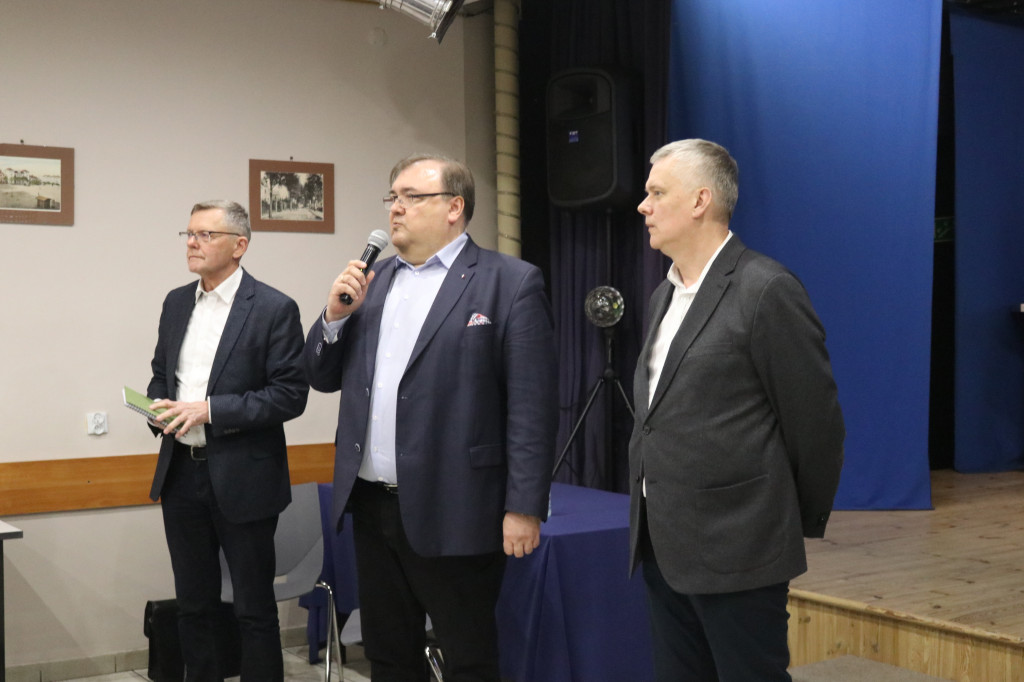 Posłowie Nowak i Siemoniak w Śremie