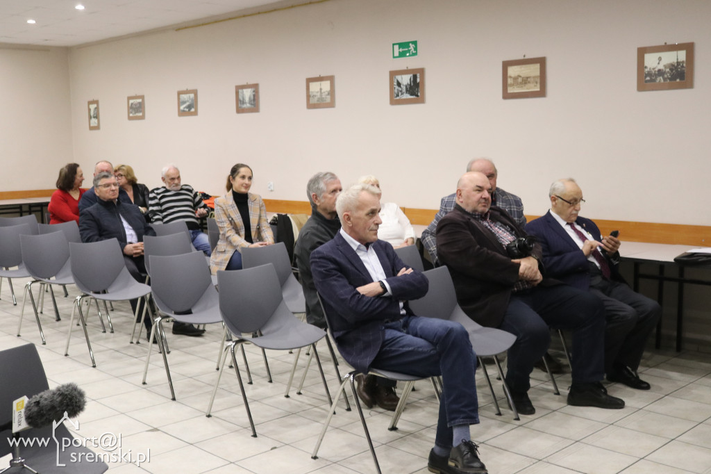 Posłowie Nowak i Siemoniak w Śremie