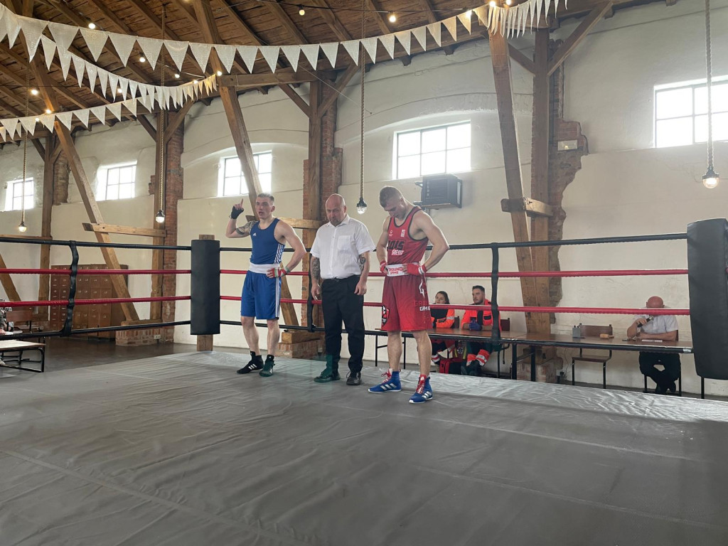 Mecz bokserski w Jarosławkach