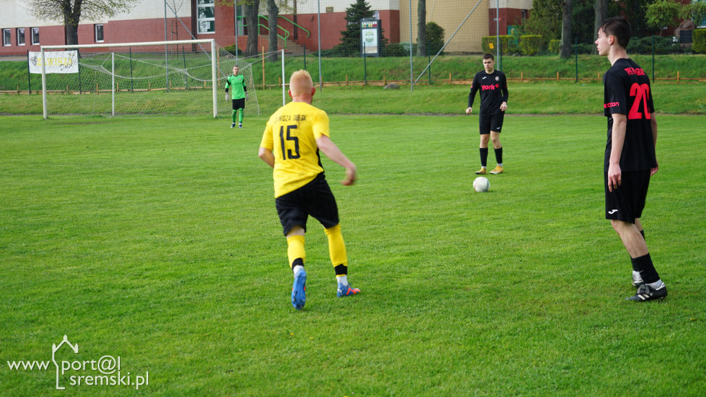 Zawisza Dolsk - TPS Winogrady