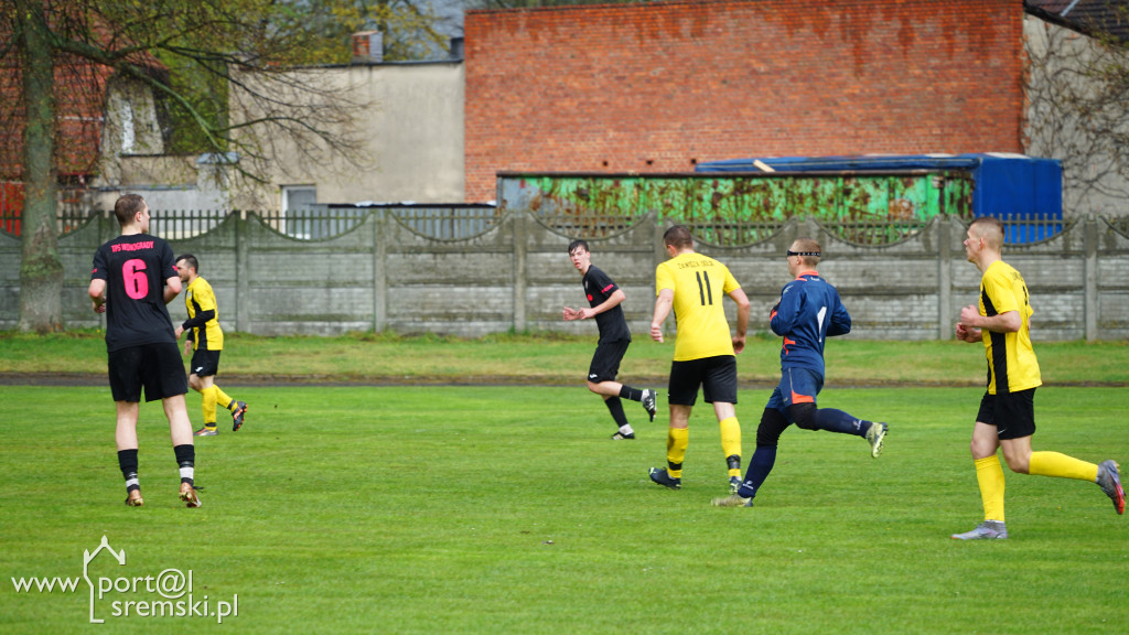 Zawisza Dolsk - TPS Winogrady