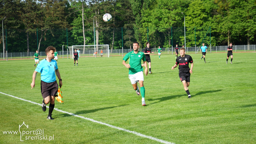 UKS Śrem - TPS Winogrady Poznań
