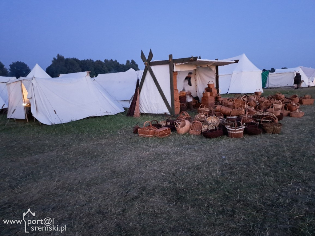 Wojskowa kuchnia na polach Grunwaldu