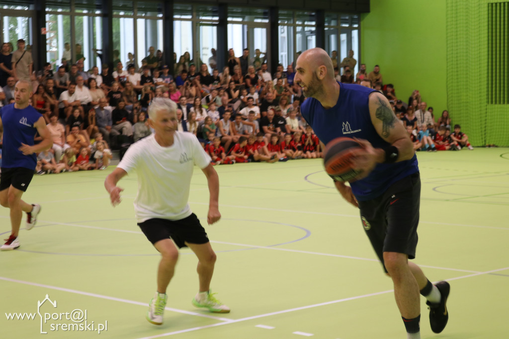 Marcin Gortat w Książu Wlkp.