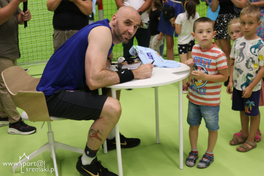 Marcin Gortat w Książu Wlkp.