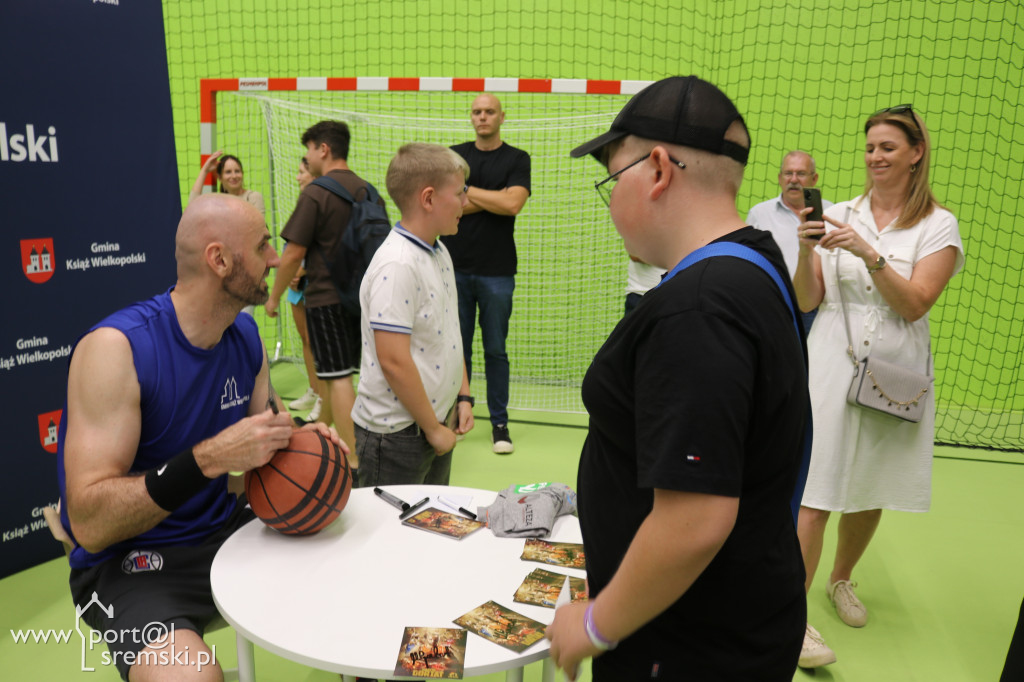 Marcin Gortat w Książu Wlkp.