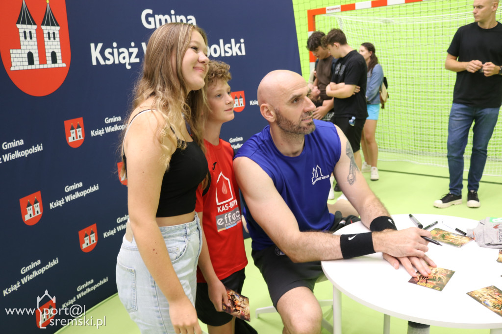 Marcin Gortat w Książu Wlkp.