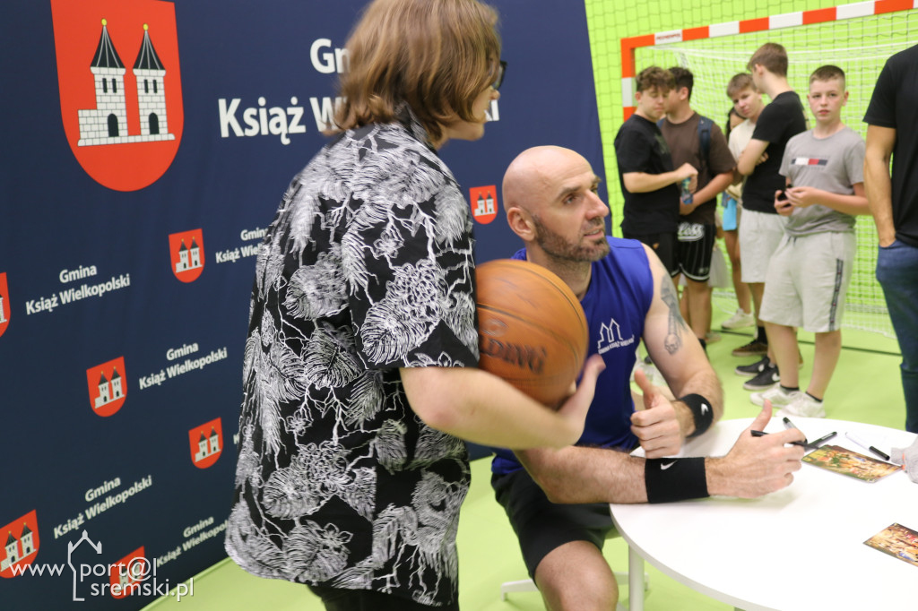 Marcin Gortat w Książu Wlkp.