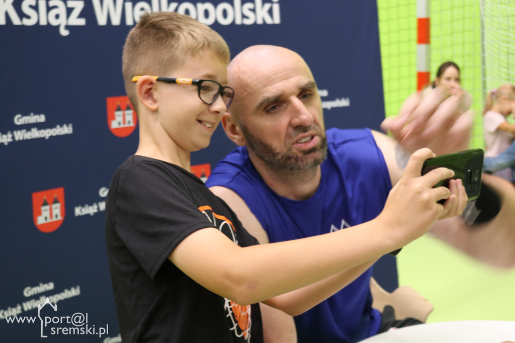 Marcin Gortat w Książu Wlkp.