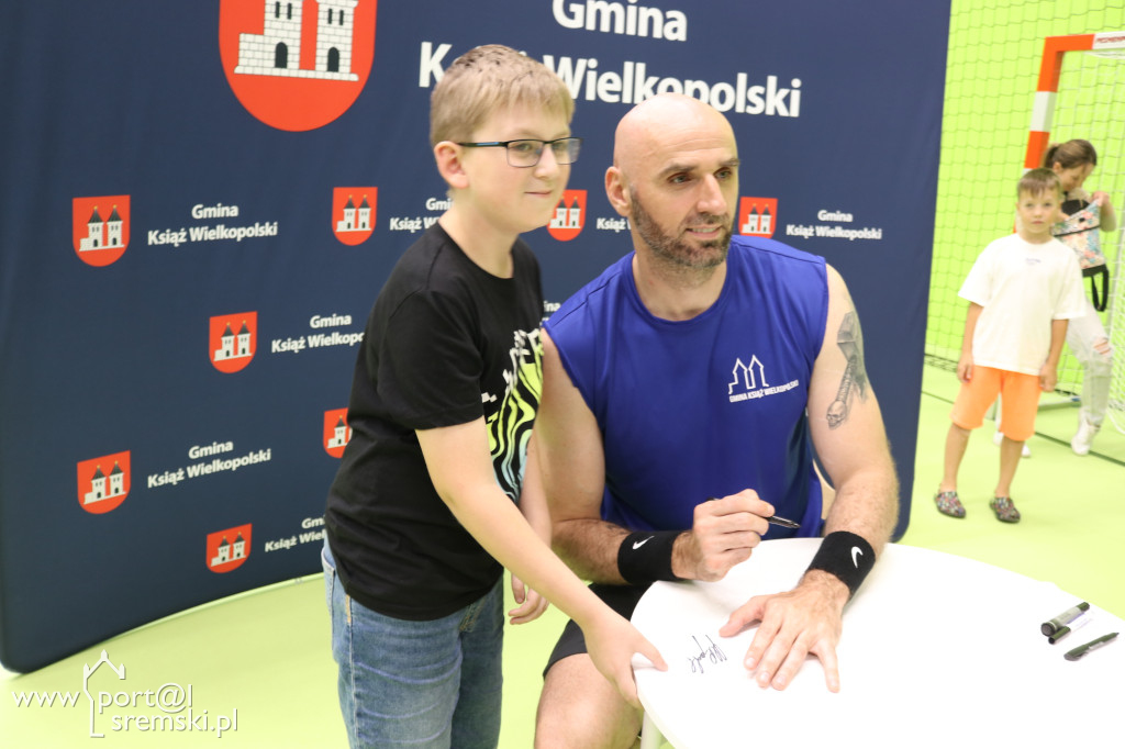 Marcin Gortat w Książu Wlkp.