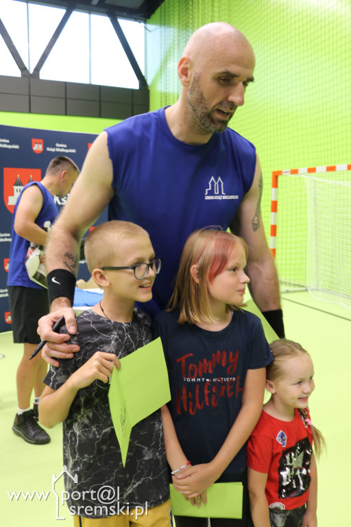 Marcin Gortat w Książu Wlkp.