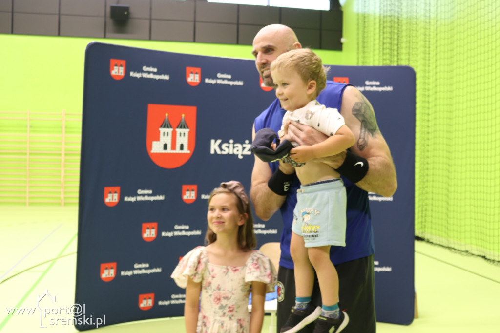Marcin Gortat w Książu Wlkp.