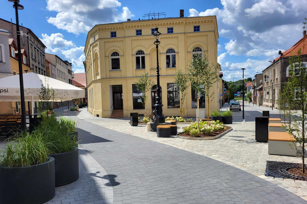 Zmodernizowany deptak w Śremie