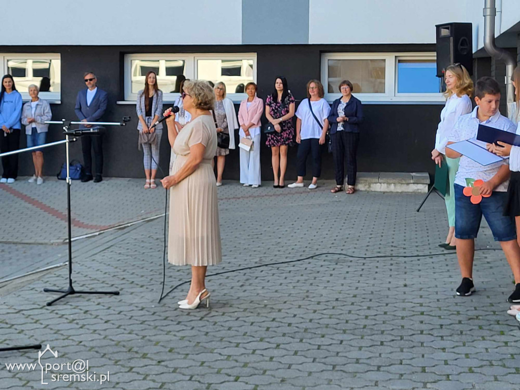Rozpoczęcie roku szkolnego w SP6 w Śremie