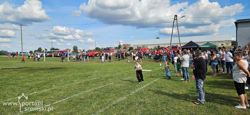 Zawody sportowo-pożarnicze w Kołacinie. Zawody strażackie.