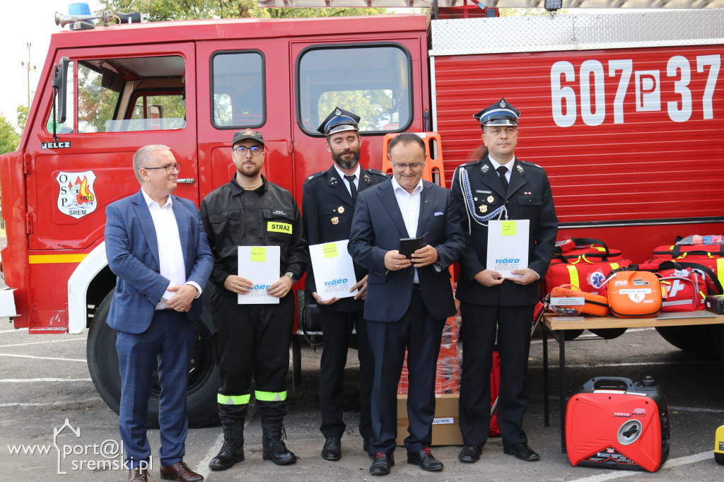 Przekazanie sprzętu jednostkom