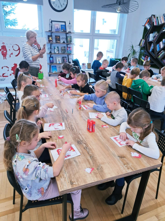 Warsztaty niepodległościowe w Książu