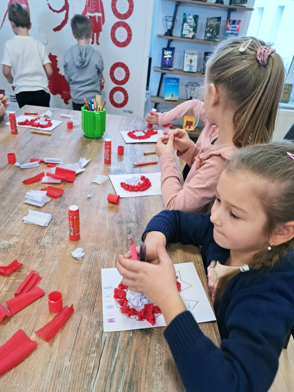 Warsztaty niepodległościowe w Książu