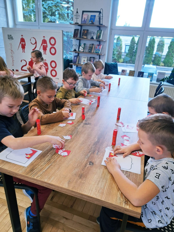 Warsztaty niepodległościowe w Książu