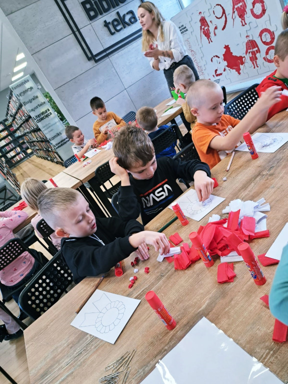 Warsztaty niepodległościowe w Książu