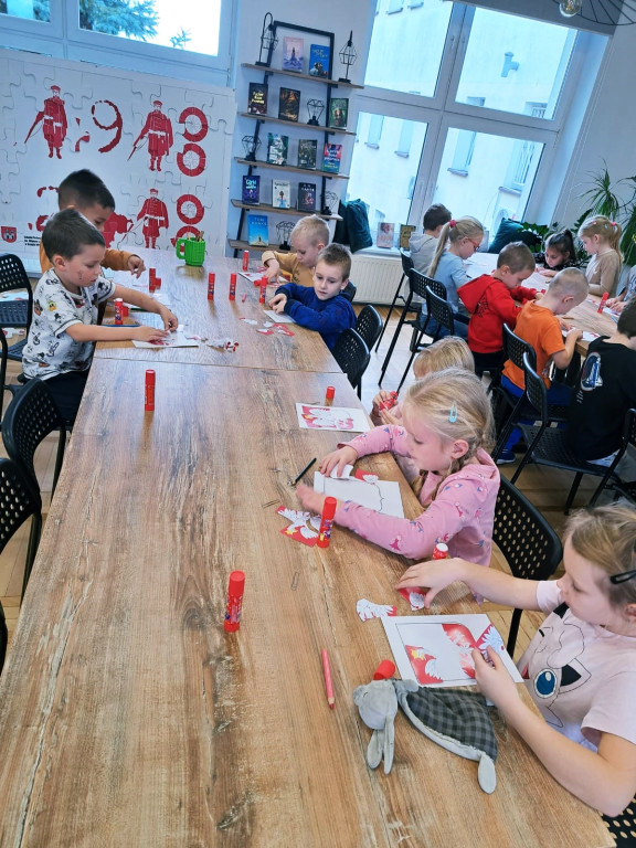 Warsztaty niepodległościowe w Książu