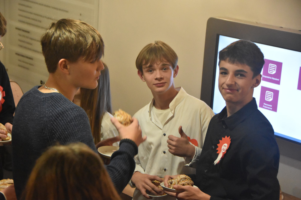 Droga do wolności Polski i Książa