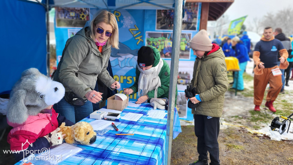 Charytatywna akcja - z sercem dla Mai i Ali