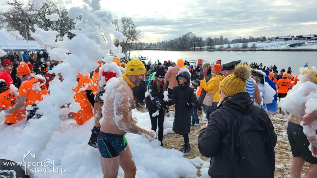 Charytatywna akcja - z sercem dla Mai i Ali