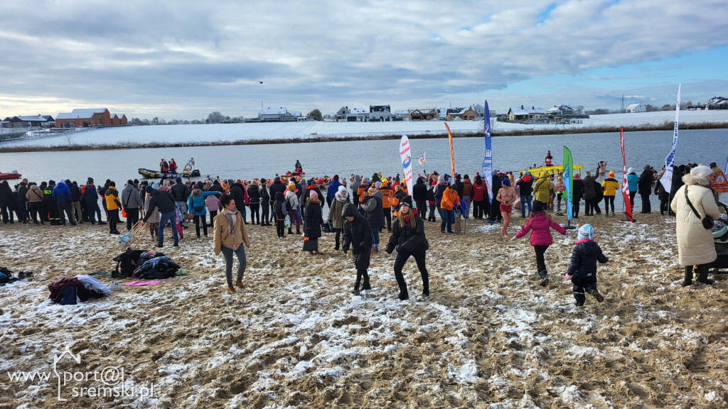 Charytatywna akcja - z sercem dla Mai i Ali