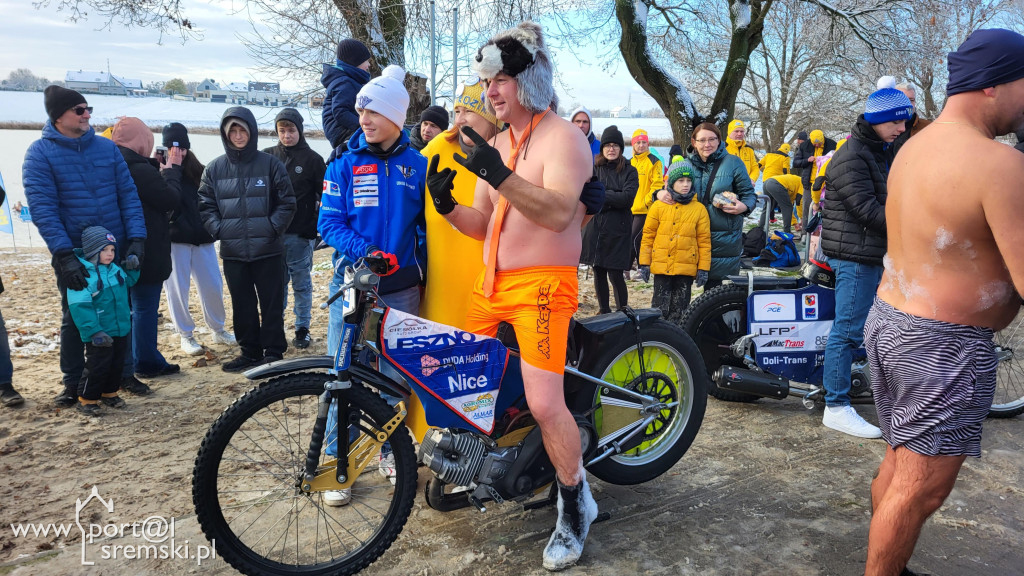 Charytatywna akcja - z sercem dla Mai i Ali