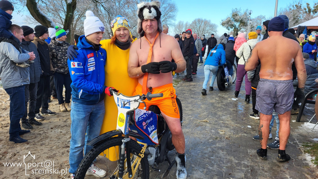 Charytatywna akcja - z sercem dla Mai i Ali