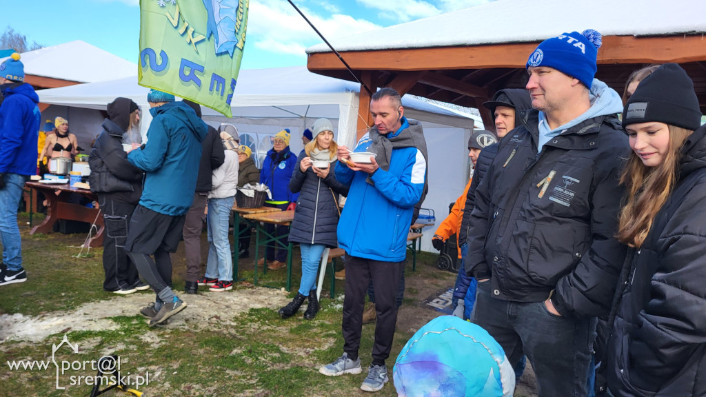 Charytatywna akcja - z sercem dla Mai i Ali