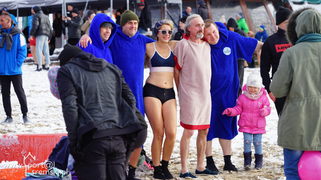 Charytatywna akcja - z sercem dla Mai i Ali